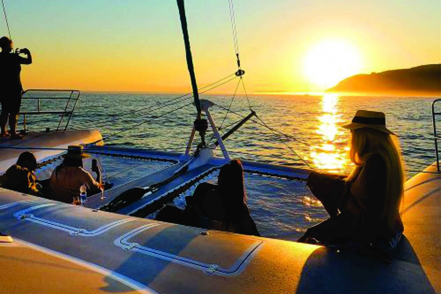 Luxury Catamaran - Sunset and Wine