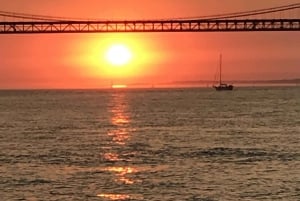 Luxury Catamaran - Sunset and Wine