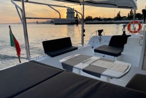 Luxury Catamaran - Sunset and Wine