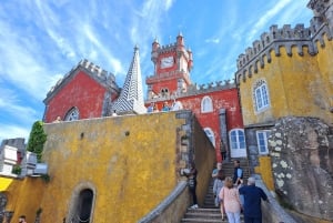 Magische Tagestour: Pena Palace, Sintra, CaboDa Roca & Cascais