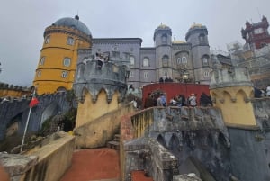 Magische Tagestour: Pena Palace, Sintra, CaboDa Roca & Cascais