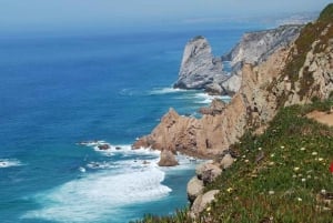 Magical Day Trip: Pena Palace, Sintra, CaboDa Roca & Cascais