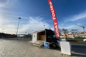 Lissabon: Henkilökohtainen katamaraani jopa 18 hengelle.