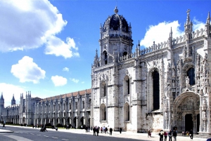 Lisbon & Sintra: Full-Day Private Tour