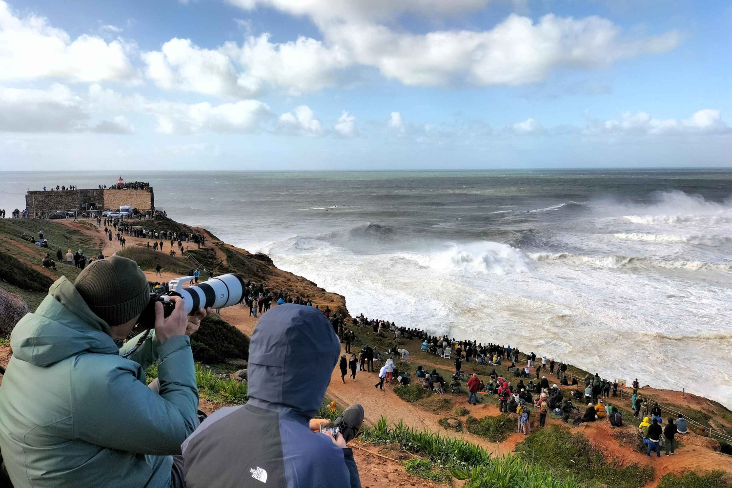 Nazaré (Gigantiske bølger): Privat halvdagstur fra Lisboa