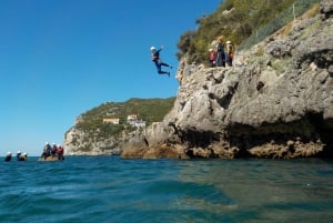 Portinho da Arrábida: Coasteering Boat Tour