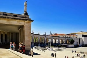 Porto to Lisbon with Aveiro-Coimbra-Fátima-Nazaré-Óbidos