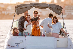 Cascais: Private boat with skipper, fuel, food and drinks