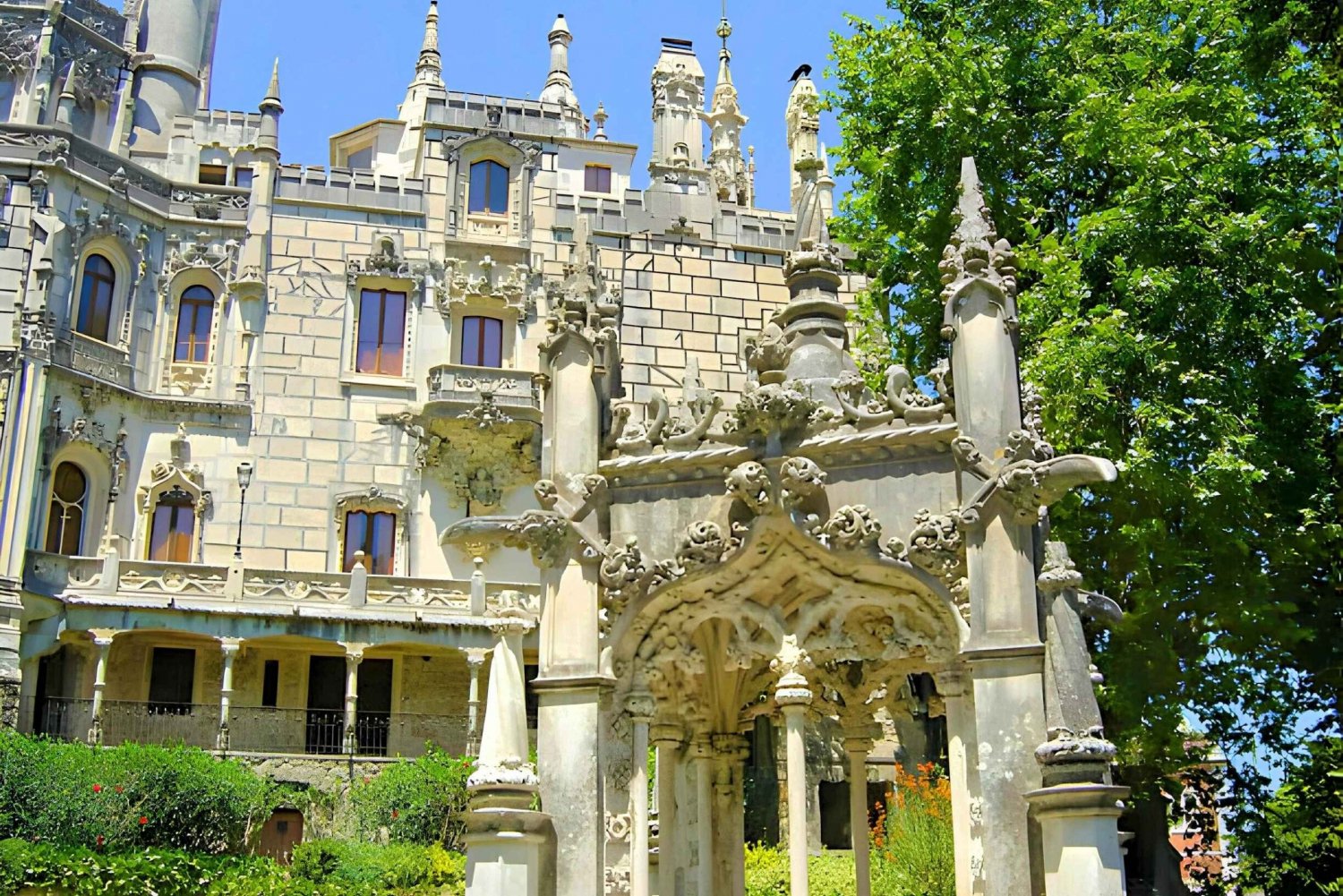 Private from Lisbon: Sintra, Quinta Regaleira, Monserrate +
