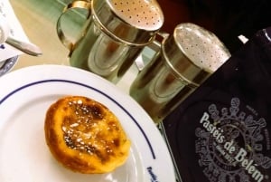 Tour privato serale, spettacolo di Fado autentico e cena portoghese