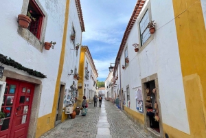 Tour privato da Lisbona: Fátima, Batalha, Óbidos e Nazare.