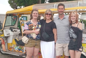 Private tours of Lisbon in 100% electric tuk-tuks
