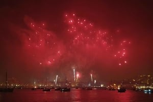 Lisboa: Cruzeiro de Ano Novo com DJ e fogo de artifício