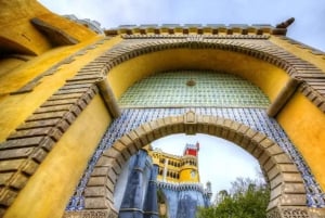 Sintra: Pena Palace & Park, Cabo da Roca & Cascais. Day Tour