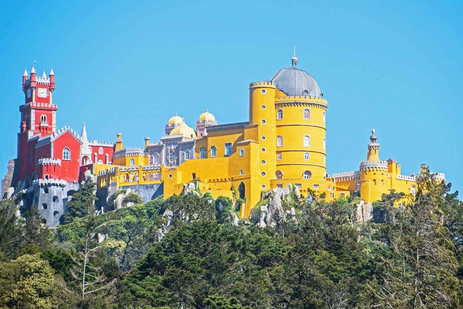 Day-Trip-to-Sintra-Discover-Fairy-Tale-Castles