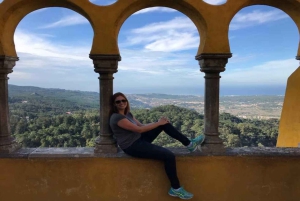 Sintra & Cascais: Tour for Foddies with Local culture