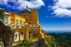 Sintra & Cascais: Tour for Foddies with Local culture