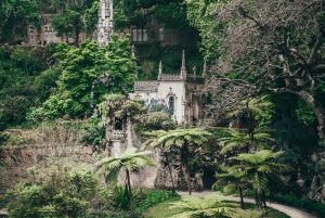 Sintra & Cascais: Tour for Foddies with Local culture