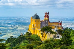 Sintra Express: Parque da Pena (billetter inkluderet) + Cabo da Roca + Cascais