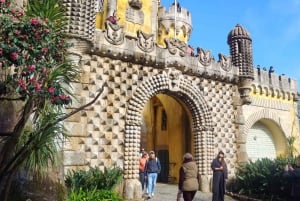 Sintra Express: Parque da Pena (billetter inkluderet) + Cabo da Roca + Cascais