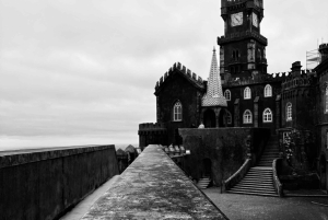 Sintra Private Tour - Pena, Regaleira & Cascais for Foddies