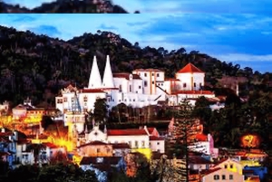 Sintra Private Tour - Pena, Regaleira & Cascais for Foddies
