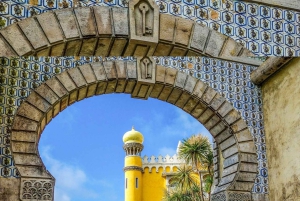 Sintra Private Tour - Pena, Regaleira & Cascais for Foddies