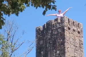Sintra Private Tour w/Picnic: Pena Park & Qta da Regaleira