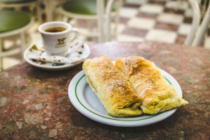 Экскурсия в Синтру для небольшой группы из Лиссабона с билетом в дворец Пена