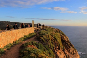 Экскурсия в Синтру для небольшой группы из Лиссабона с билетом в дворец Пена