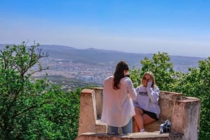 Small Group – Sintra, Pena Palace, Belém, Cascais and Lisbon