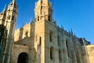 Lisbon: Historical Walking Tour with Jeronimos Monastery