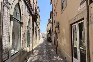 Tomar & Batalha: Full-day Private Transport from Lisbon