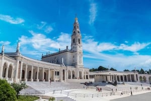 Porto to Lisbon with Aveiro-Coimbra-Fátima-Nazaré-Óbidos