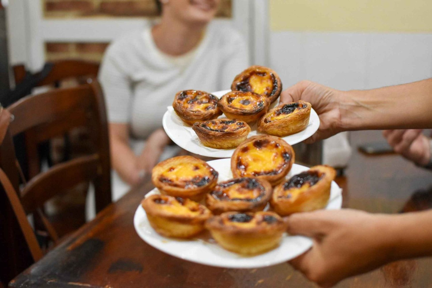 Treasures of Lisboa : Alfama Food Tour with 18 Tastings