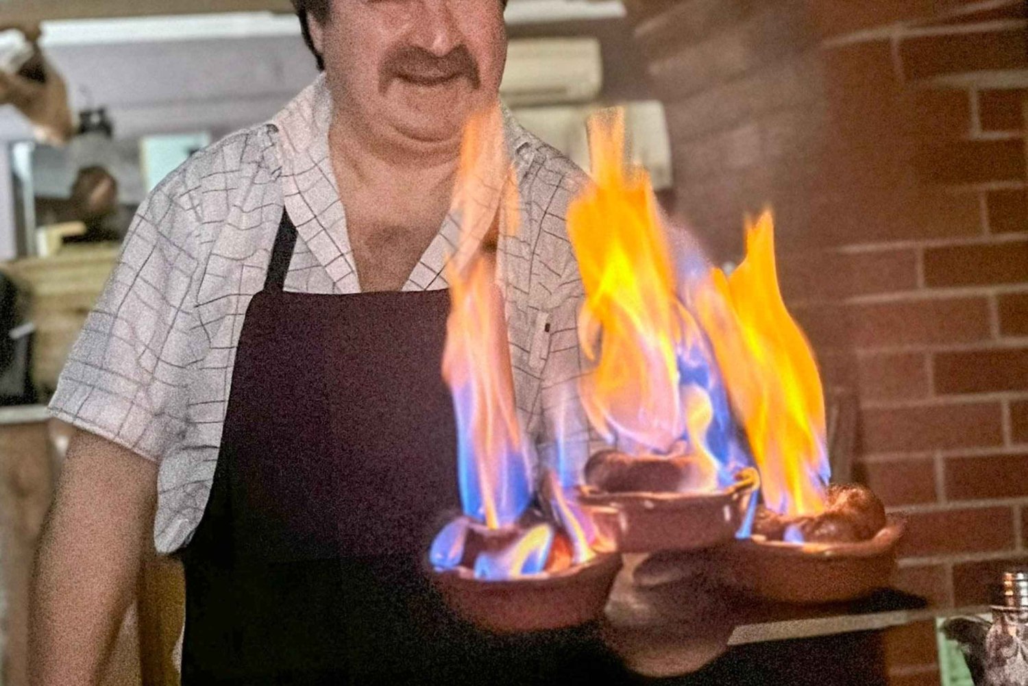 Treasures of Lisboa : Alfama Food Tour with 18 Tastings