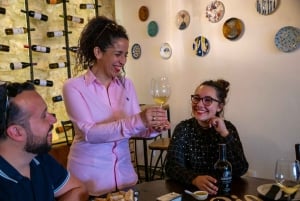 Treasures of Lisboa : Alfama Food Tour with 18 Tastings