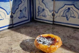 Treasures of Lisboa : Alfama Food Tour with 18 Tastings