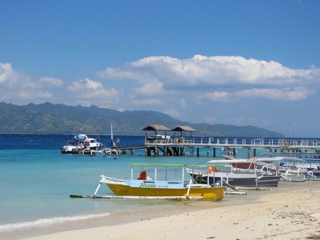 Arriving on Gili T by fastboat - photo by Robyn Junaedi