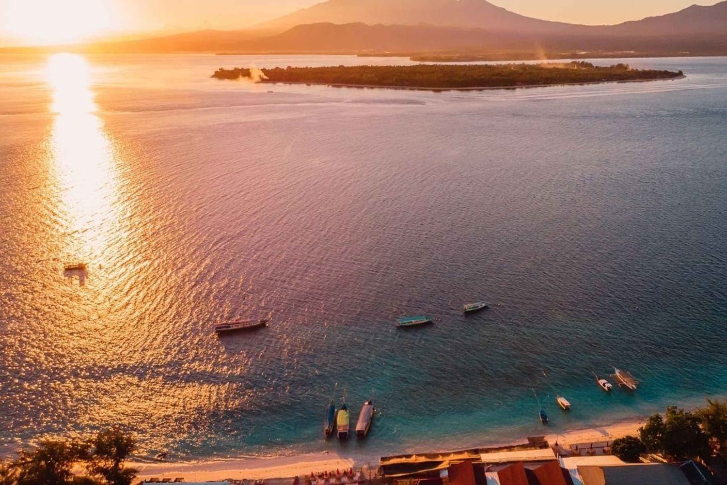 2D1N Snorkeling & Stay: Explore 3 Gili + Gili Trawangan