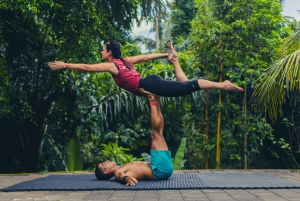 Cours d'acroyoga