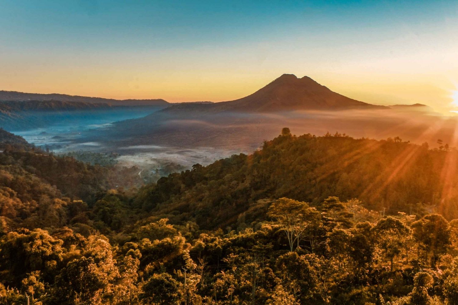Bali: Mount Batur Sunrise Trek med guide og morgenmad