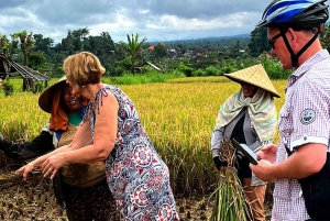 Bali: Sidemen sølvsmykkeverksted og sykkeltur