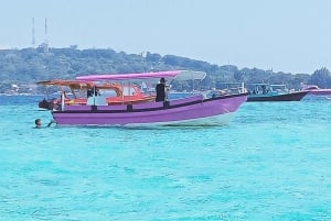 Excursion de plongée en apnée à Tree Gilis avec un bateau à fond de verre