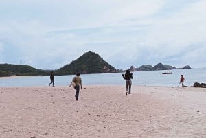 Genieße die herrliche Aussicht auf den Strand von Kuta und Mawun Beach