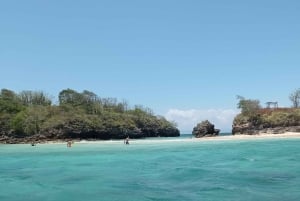 Exklusive private Tour zum Pink Beach mit Schnorcheln
