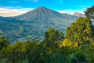 Esclusiva escursione soft: avventura di 2 giorni sulla collina di Pergasingan