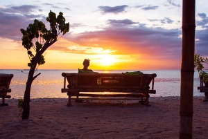 From Bali: 2-Day Gili Trawangan Tour with Hotel & Snorkel