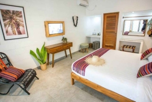 From Bali: 2-Day Gili Trawangan Tour with Hotel & Snorkel