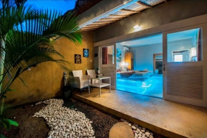 From Bali: Gili Islands 2-Day Tour with Beachfront Resort